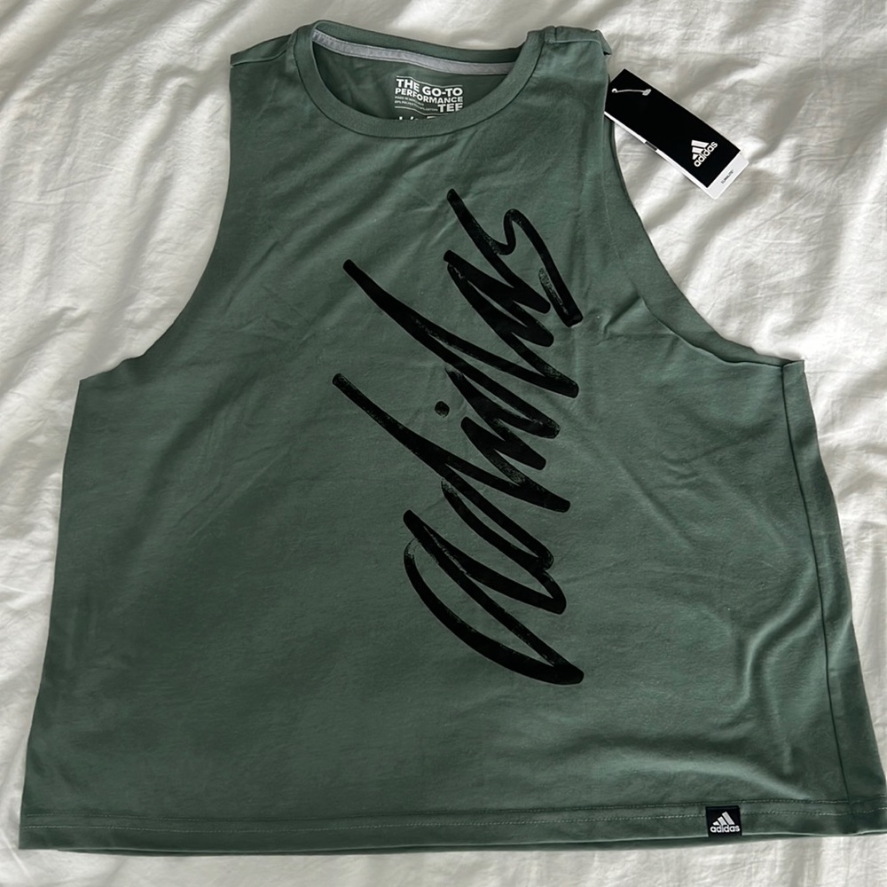 Adidas Top